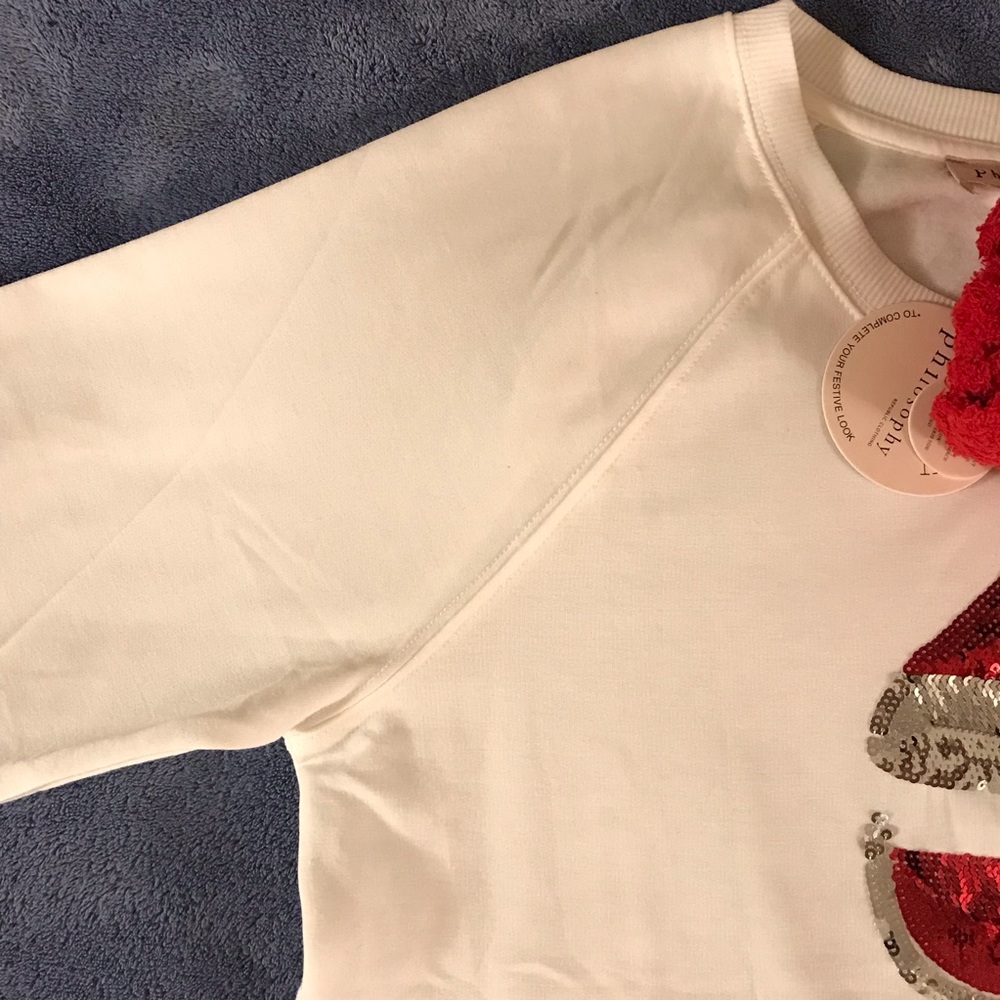 Philosophy Sweatshirt and Sock Gift Set Ivory/Red - Picture 5 of 16